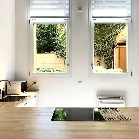 Blue Loft - Central Open Space & Private Parking * Bolonha