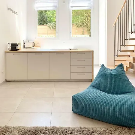 Blue Loft - Central Open Space & Private Parking * Bolonia