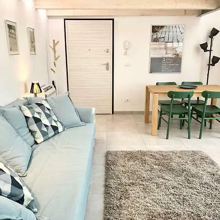 Blue Loft - Central Open Space & Private Parking Apartament Bolonia