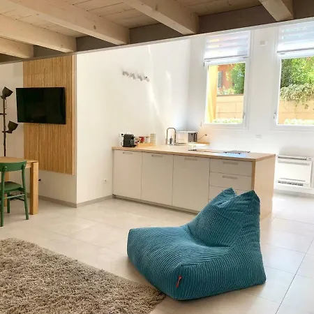 דירה Blue Loft - Central Open Space & Private Parking *