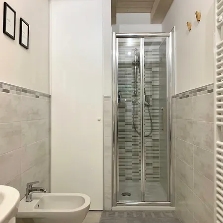 Blue Loft - Central Open Space & Private Parking * בולוניה